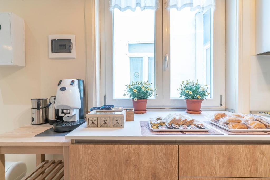 Kuchyň nebo kuchyňský kout v ubytování B&B Handy Palermo