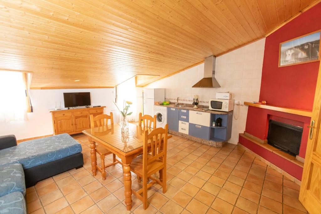 Alojamiento Rural Arco Iris - Apartamento - Ático