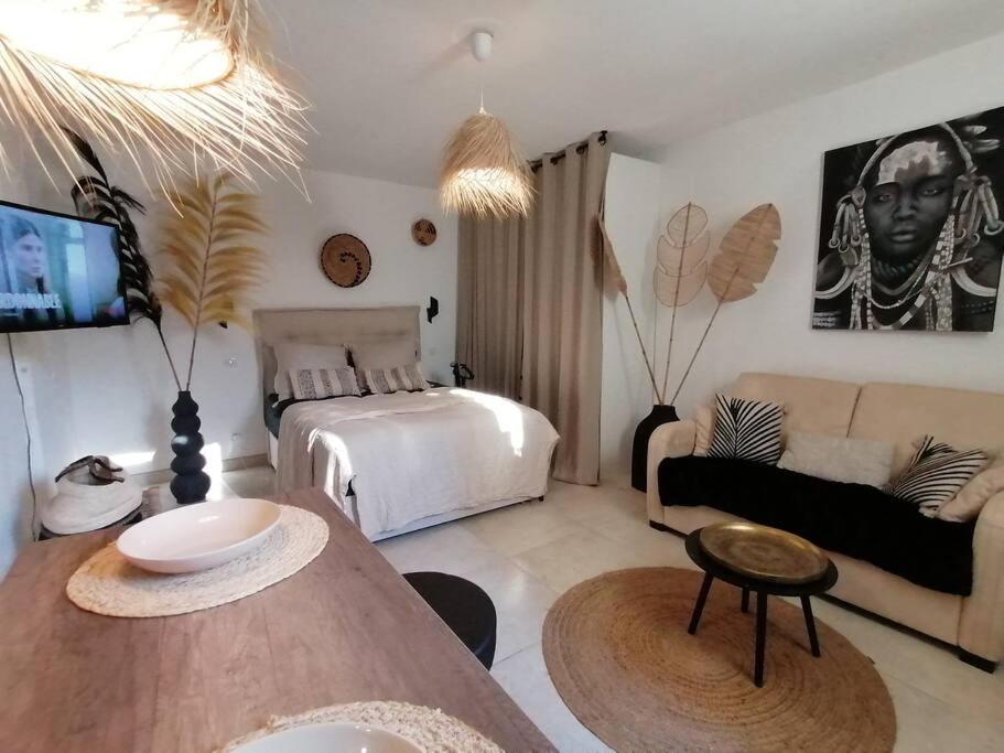 Zdjęcie z galerii obiektu Superbe studio Ethnique w Hyères