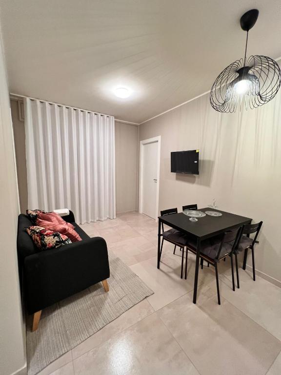 A television and/or entertainment centre at Casa Adriana