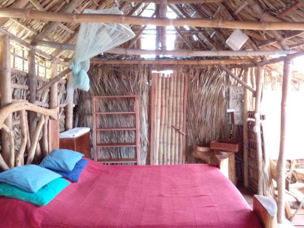 El Bamboo Cabins - Estudio Con Vista Al Lago