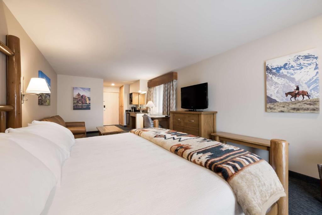 Best Western Plus Kentwood Lodge - Gran Sala De Rey Con Balcón - No Fumador