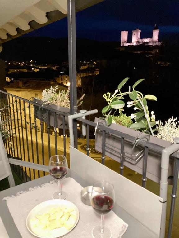 Balkon lub taras w obiekcie AUX 4 LOGIS Appart-hotel - Studio Le Roof - Une vue splendide - Petit déjeuner inclus 1ère nuit