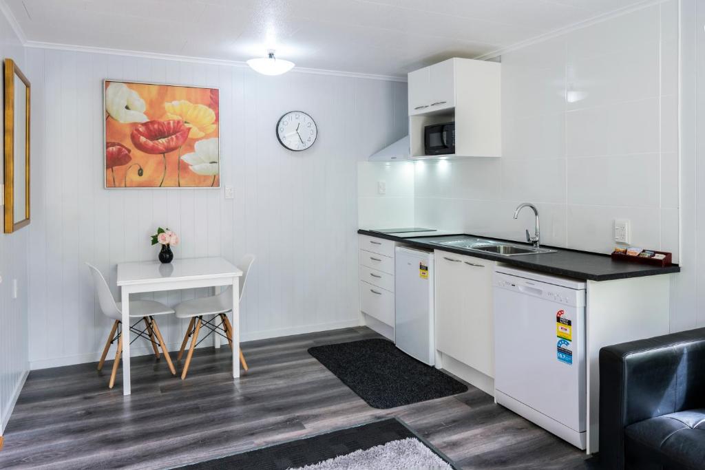 Dunrovin Motel - Resim 38