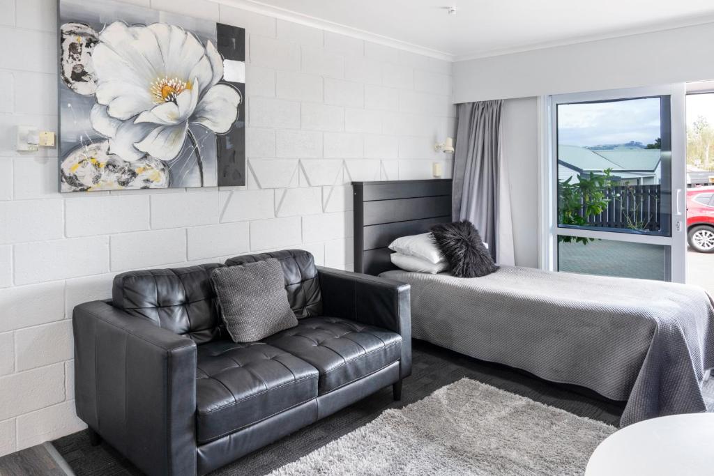 Posezení v ubytování Dunrovin Motel