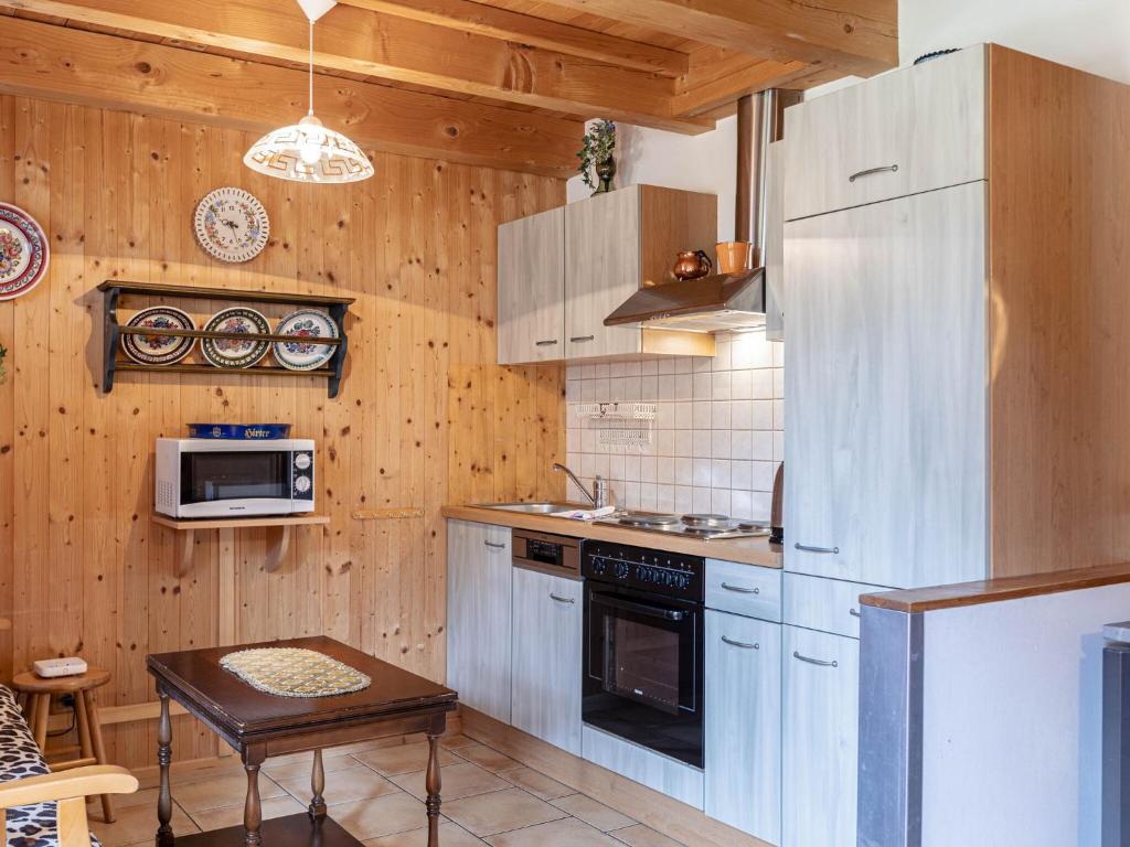 Fotografia z galérie ubytovania Spacious Chalet near Ski Area in Sankt Georgen ob Murau v destinácii Sankt Lorenzen ob Murau