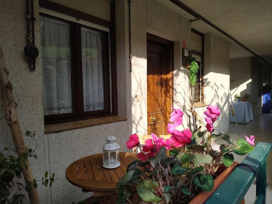 Galeriebild der Unterkunft Apartamento mogro playa in Mogro