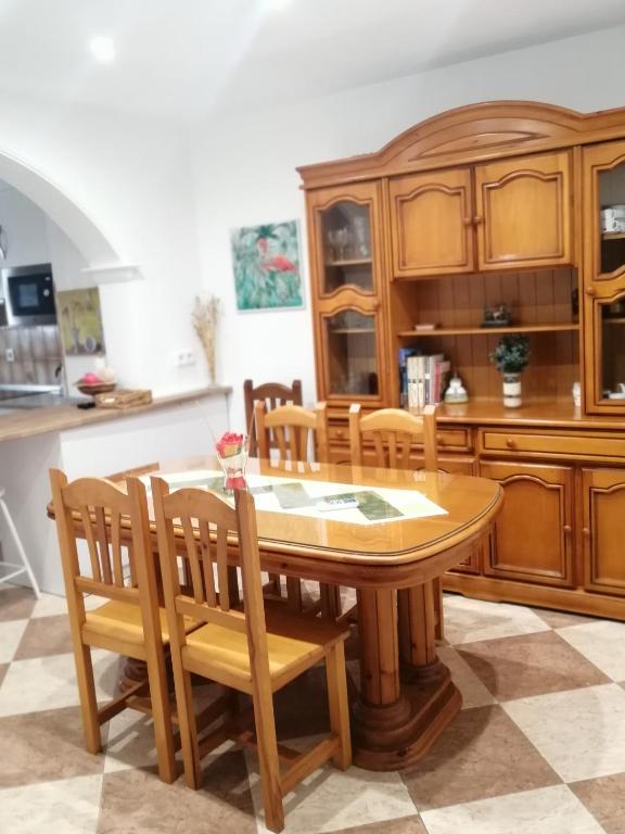 Kuchyňa alebo kuchynka v ubytovaní Casa la Viña- ALQUILER FAMILIAS Y PAREJAS