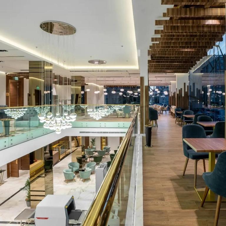 Restaurace v ubytování AKASIYA HOTEL