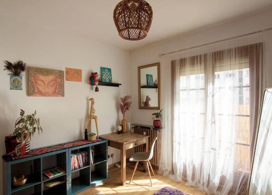 Fotografia z galérie ubytovania Appartement T3 70m2 lumineux proche de la gare v destinácii Annecy