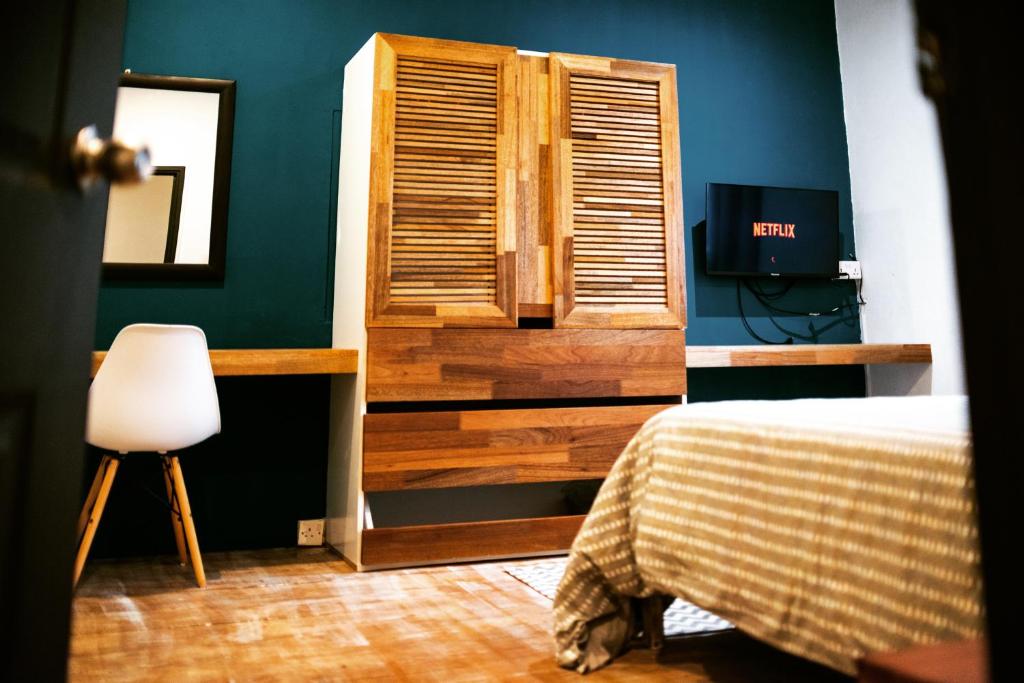 Ti Lakaz an apartment with garden near the sea - Housity