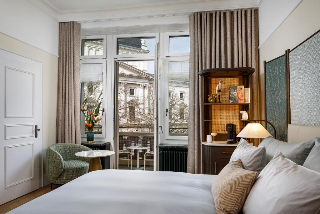 Small Luxury Hotel Ambassador Zurich - Resim 32