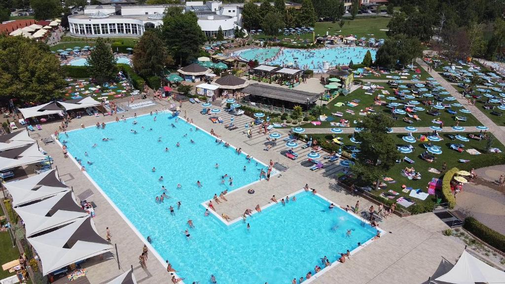 Bazén v ubytování Rivapark nebo v jeho okolí