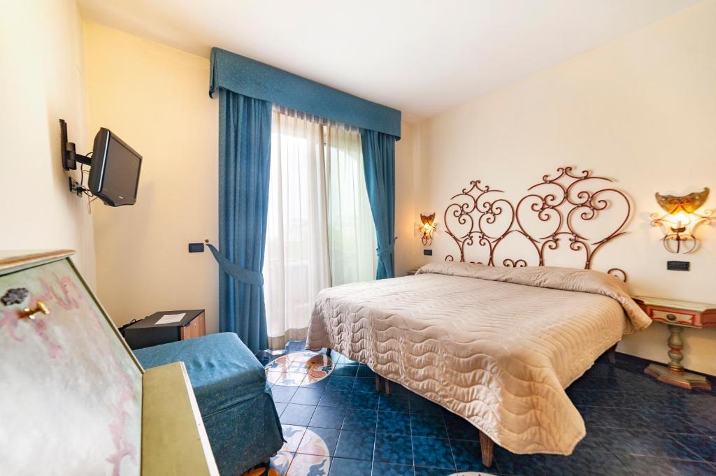 TV a/nebo společenská místnost v ubytování Hotel Terme Don Pepe