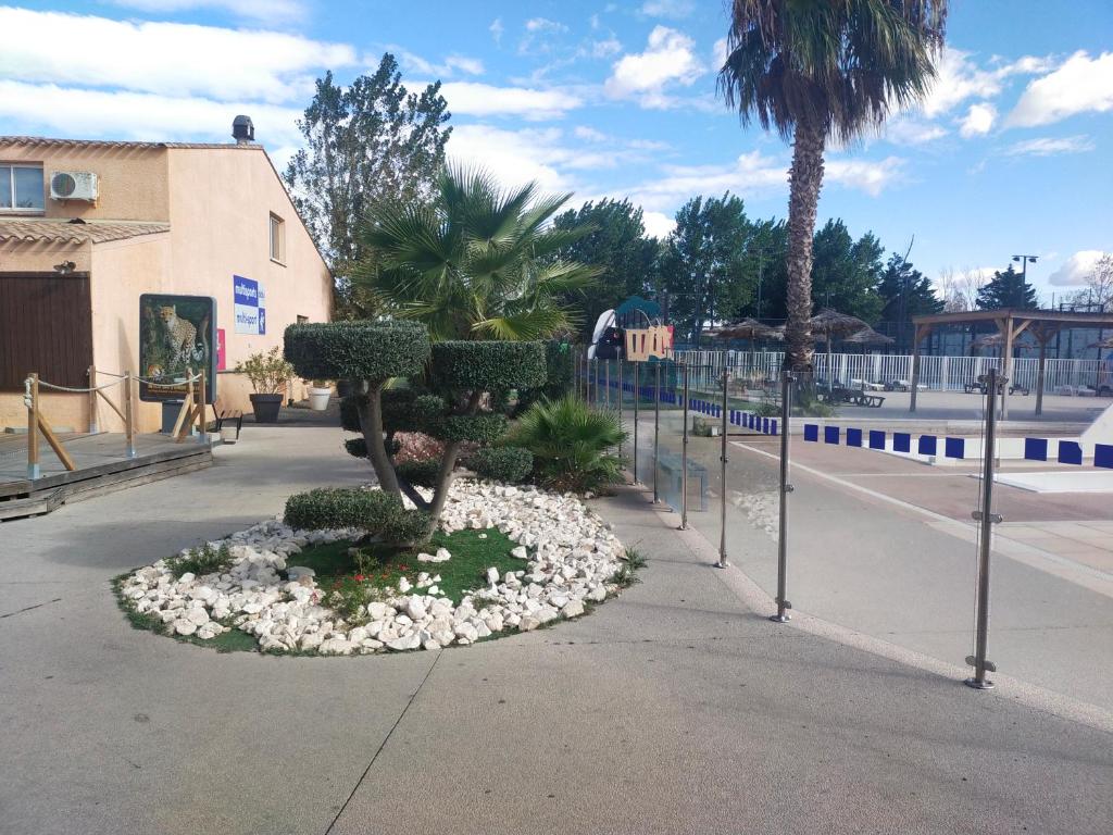 Photo de la galerie de l'établissement MOBIL HOME LE FAMILIAL, à Valras-Plage