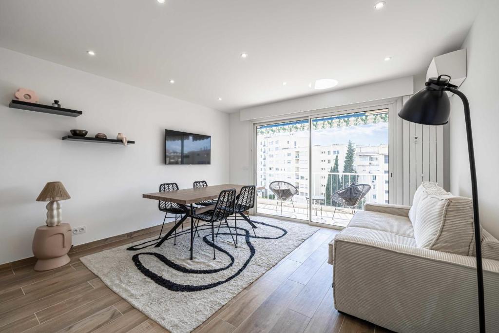Fotografia z galérie ubytovania Sublime renovated apartment - 4P1BR - Terrace v Cannes