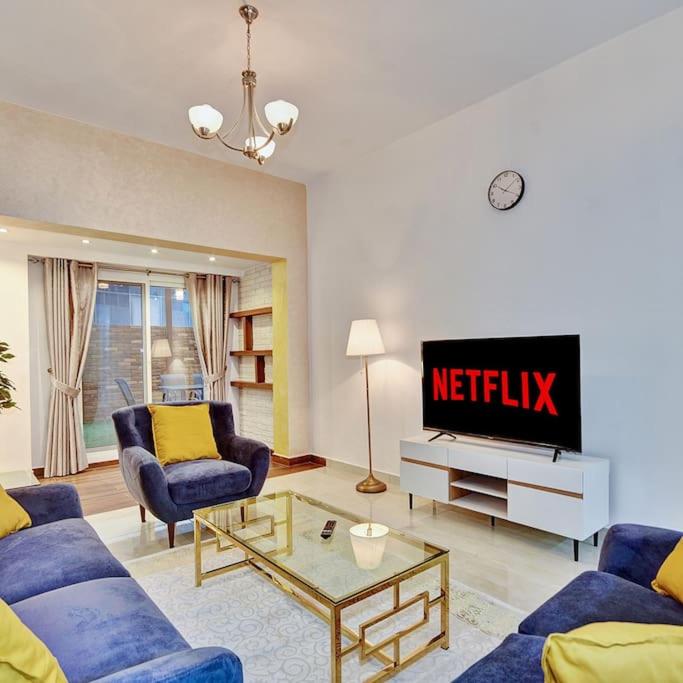 Angelic Luxury Spacious Apartment with Large Terrace