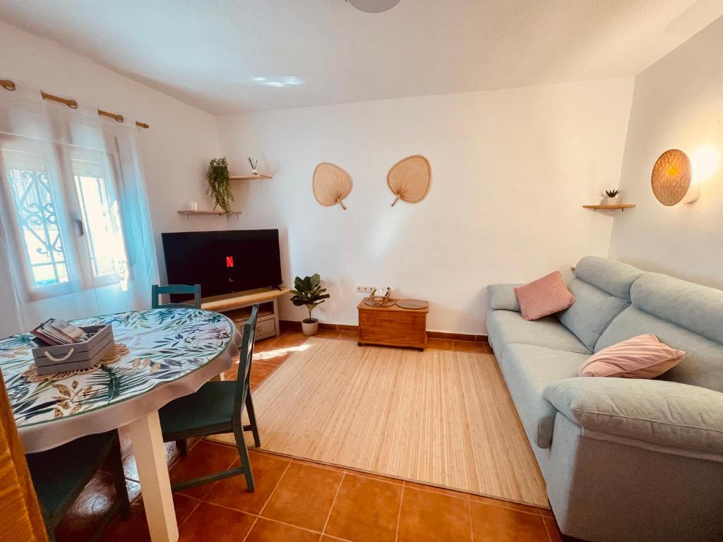 TV a/nebo společenská místnost v ubytování Casa Lucia Albaicin con terraza
