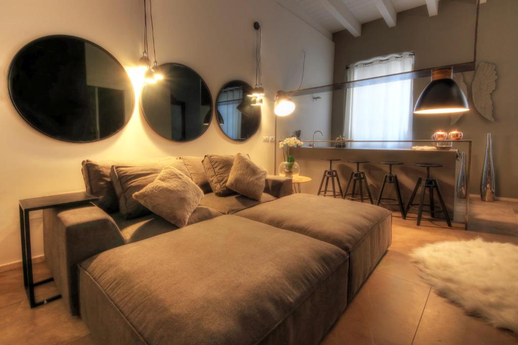 Urban Central Suites - Appartement D'une Chambre