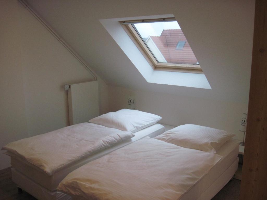 Hôtel Des Bois - Twin Room