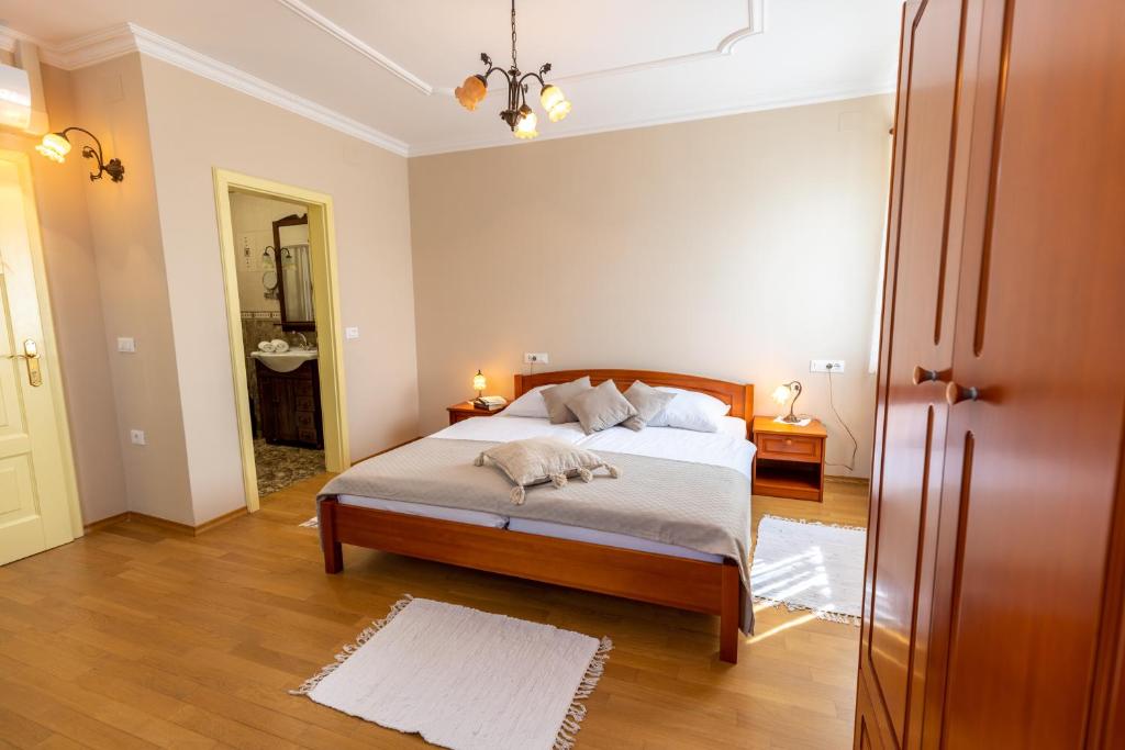 Postel nebo postele na pokoji v ubytování Tourist farm Tominc