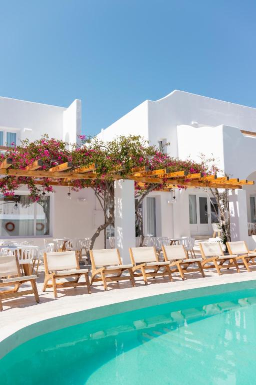 Bazén v ubytování Cavo Bianco Boutique Hotel & Spa nebo v jeho okolí