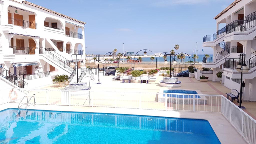 https://cf.bstatic.com/xdata/images/hotel/max1024x768/452003926.jpg?k=9431cde03c22eff83a8185116fe25a2927cdb5647c088685107dbb79fb3ed5d1&o=&hp=1