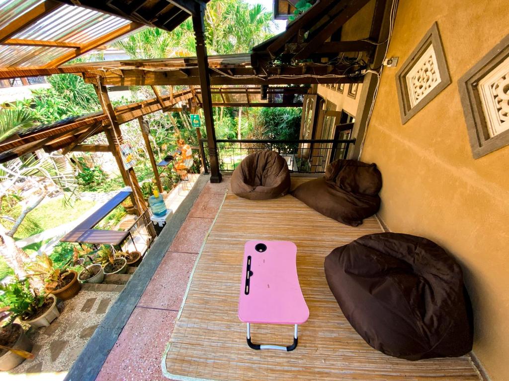 Balkón nebo terasa v ubytování Home-Bience Hostel