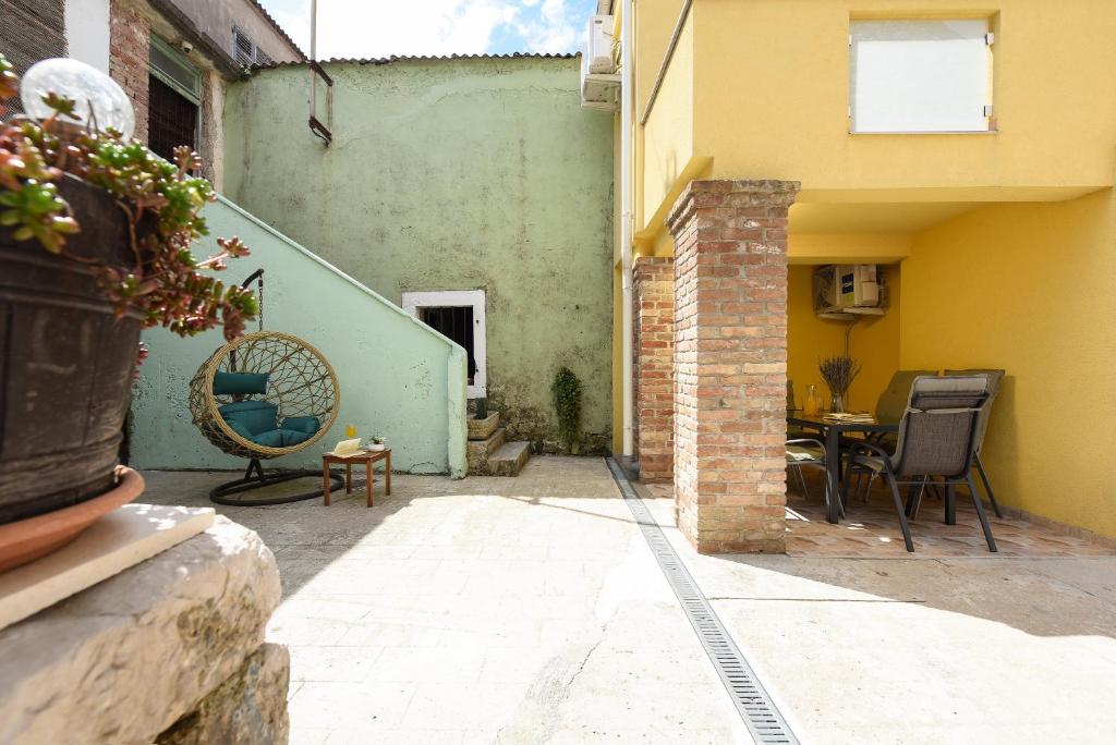 Patio nebo venkovní prostory v ubytování Villa Zaton
