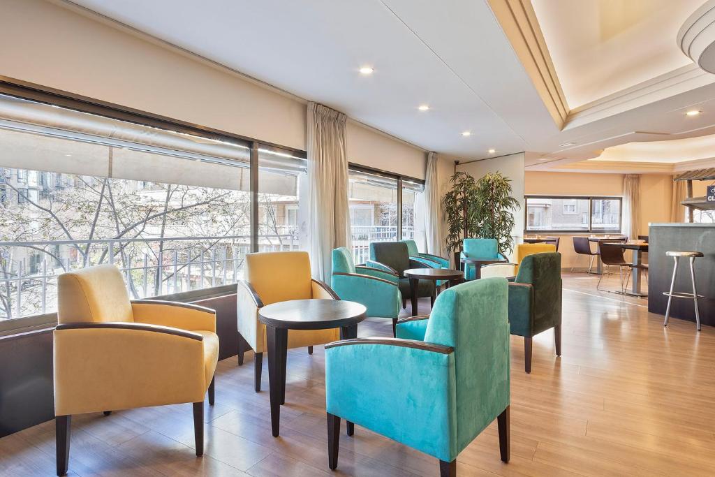 Acta Antibes - Resim 12