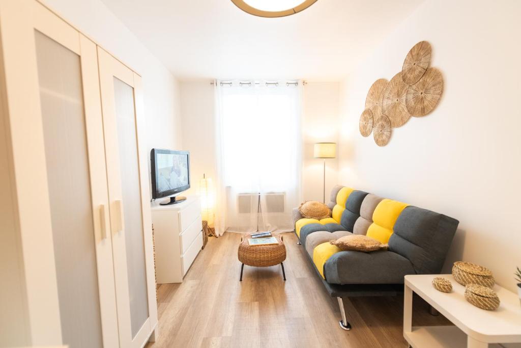 Fotografia z galérie ubytovania KASA DUETTO - Cosy et tout équipé - WIFI v destinácii Saint-Étienne