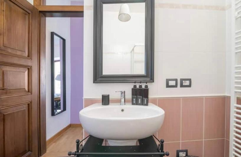 Koupelna v ubytování B&B La Dolce Casa Lago di Como