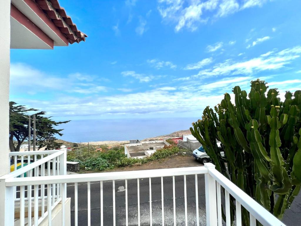 Duplex con bonita vista al Mar, Wifi y barbacoa en El Hierro, Erese – Cập  nhật Giá năm 2023