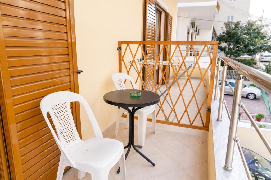 Sheme's Apartments - Estúdio Com Terraço