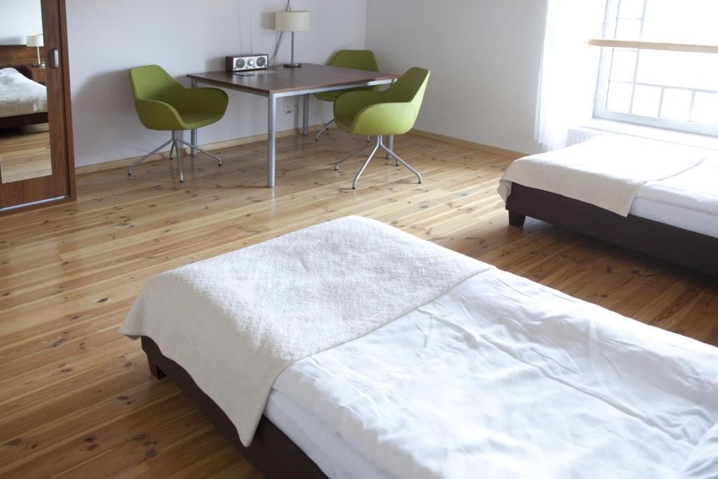 
Triple tourist room with shared bathroom
