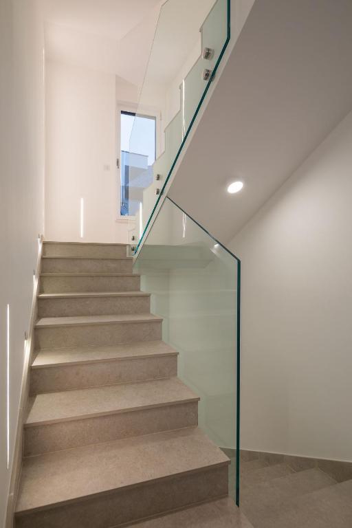 Grundriss der Unterkunft www VillaGoldenHill com