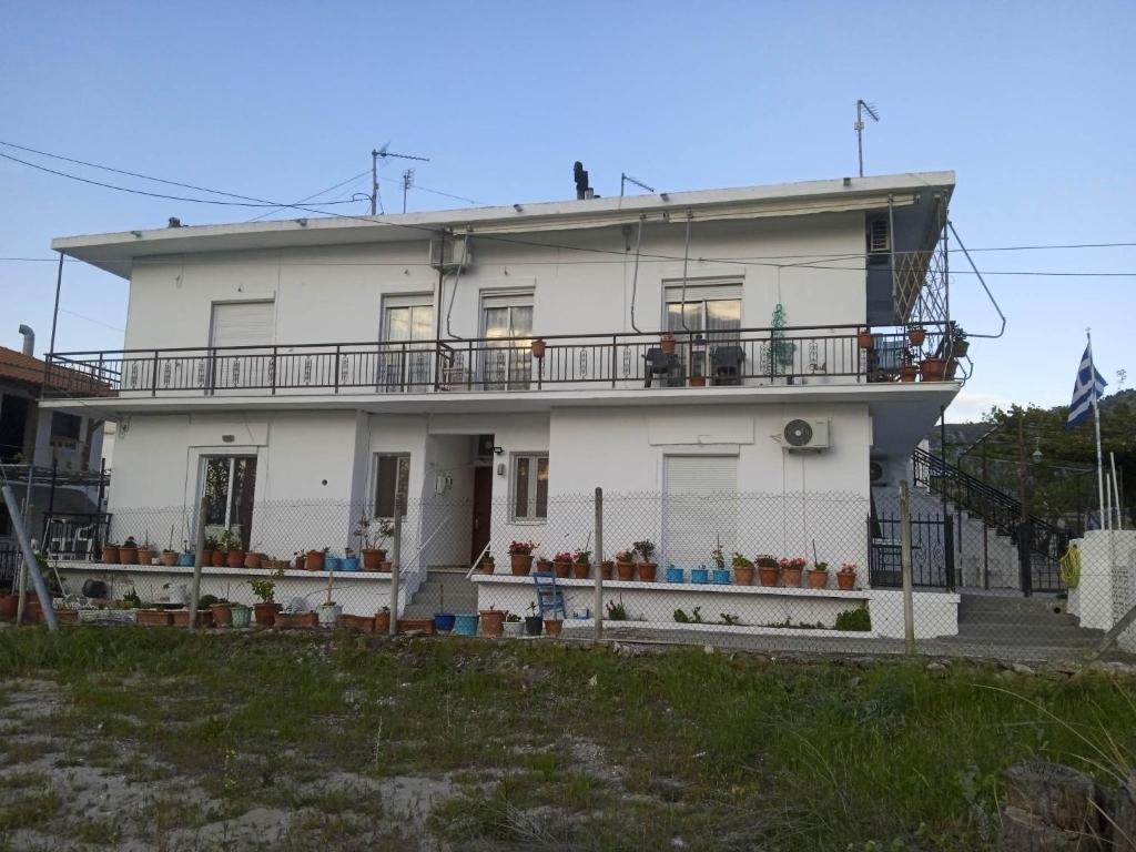 The building in which the holiday home is located