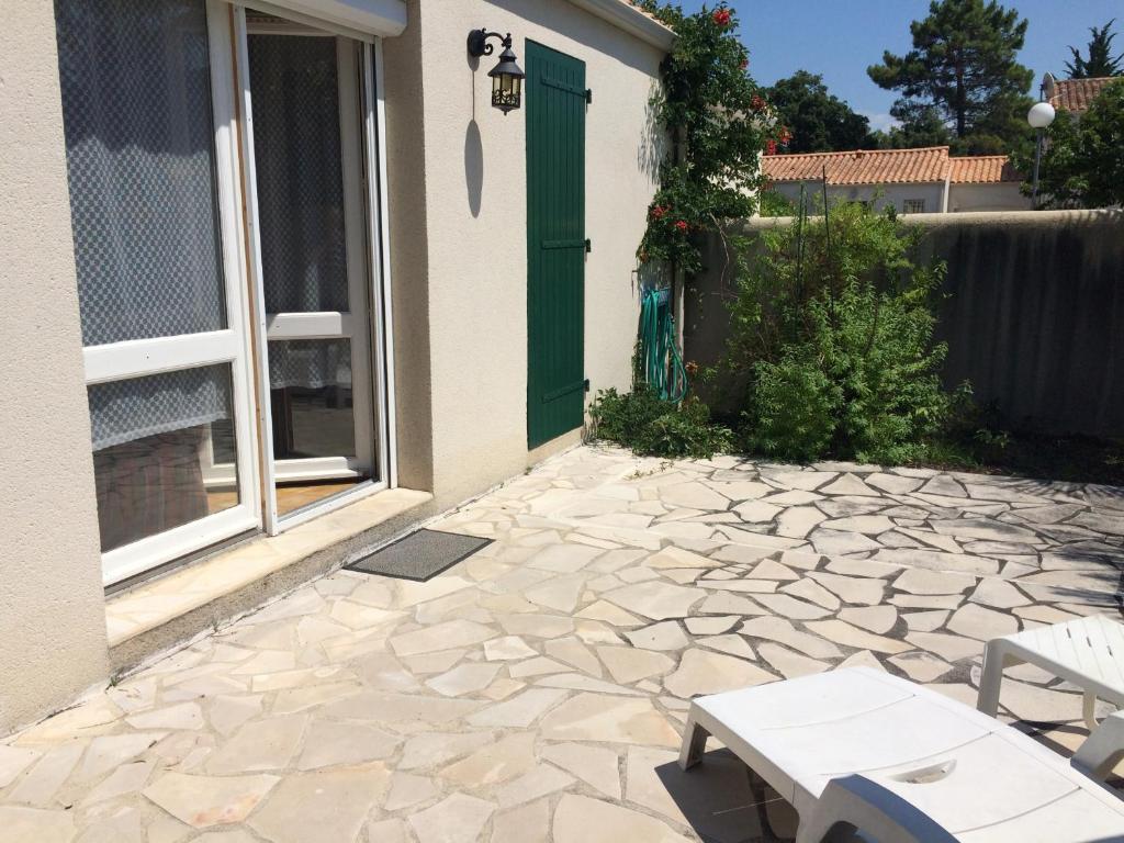 Zdjęcie z galerii obiektu La maisonnette des vacances w mieście Saint-Georges-dʼOléron