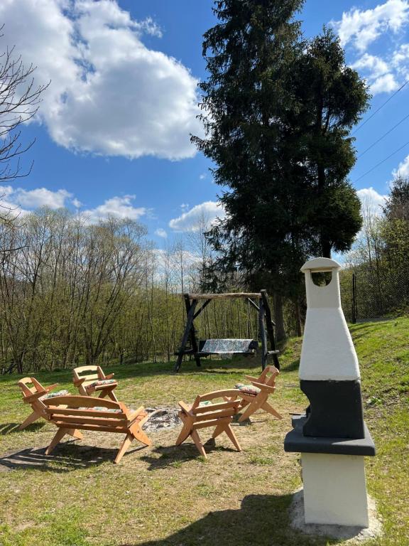 Zahrada ubytování Domek nad Potokiem w Beskidach