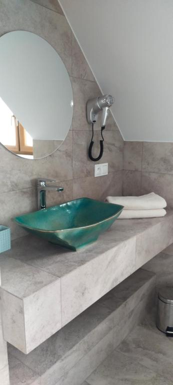 Koupelna v ubytování Apartamenty Heweliusz House