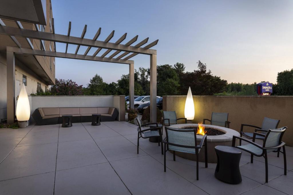 SpringHill Suites by Marriott Philadelphia Airport / Ridley Park photo