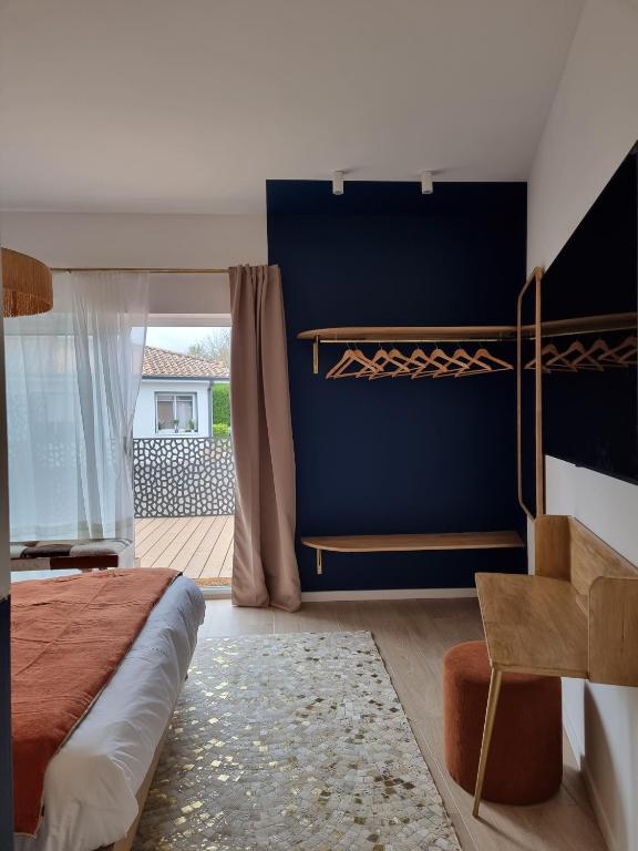 La Parenthèse du Las, Maison d'hôtes, Piscine et Spa, entre Bordeaux et Cap Ferret - Double Room With Terrace