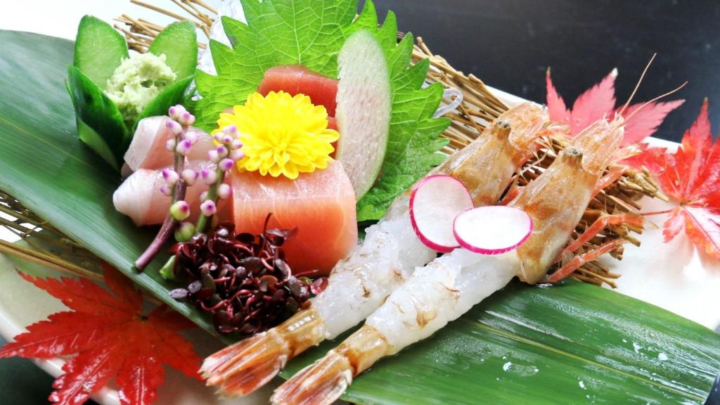 ホテルの敷地内または近くでの食事または食べ物