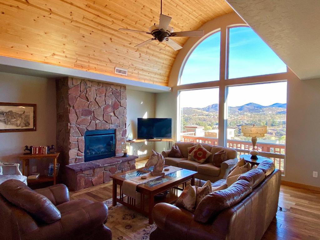 Longview Lodge Prescott Cabin Rentals, Prescott (updated prices 2024)