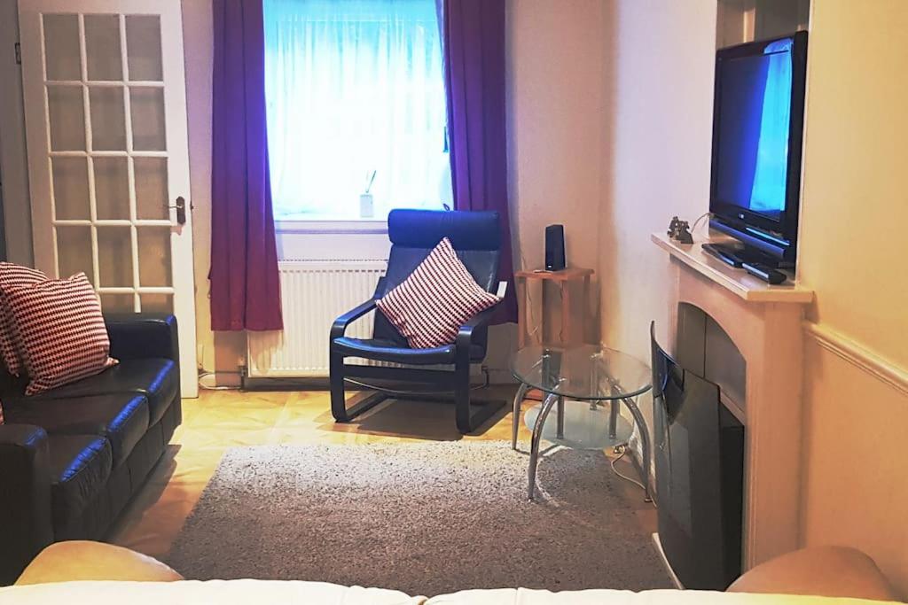 Edinburgh Playhouse Cheerful 4 bedroom house, Edinburgh (updated prices