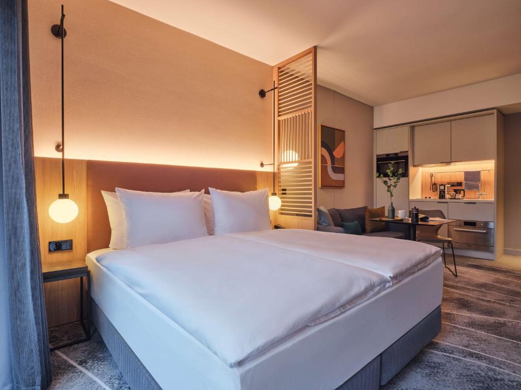 Adina Apartment Hotel Wiesbaden - Two-Bedroom Interconnecting Apartment