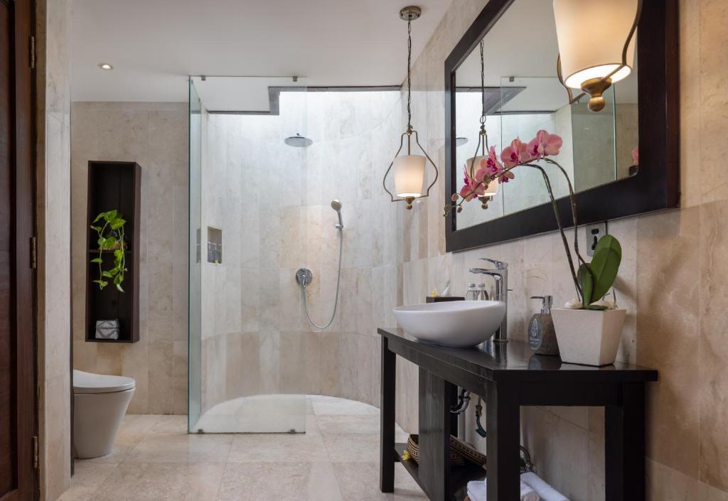 The Kayon Valley Resort - 6