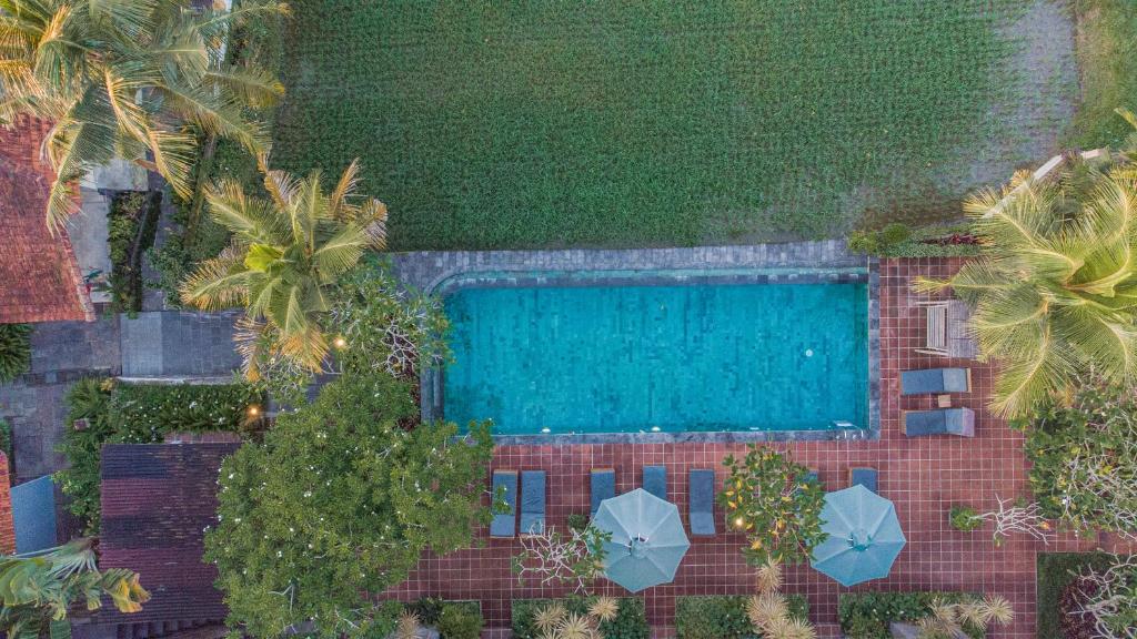 Bazén v ubytování Artini Bisma Ubud Hotel nebo v jeho okolí