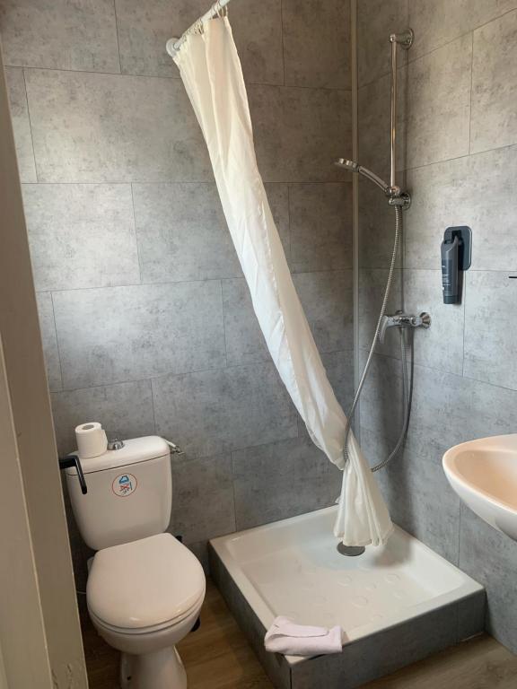 Koupelna v ubytování Hotel Bistrot FINE