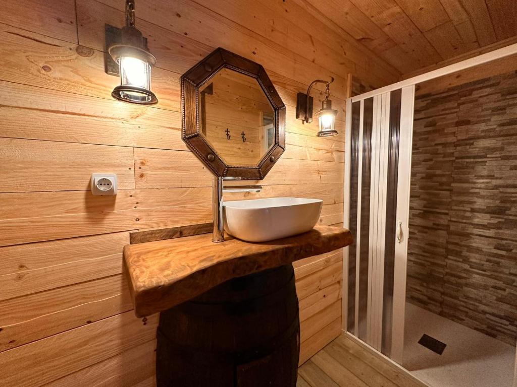 Un baño de La Posada Cercedilla